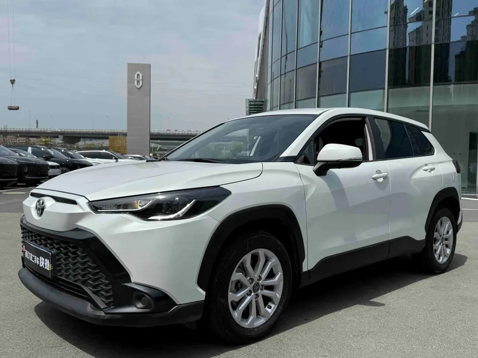 Toyota Frontlander 2023