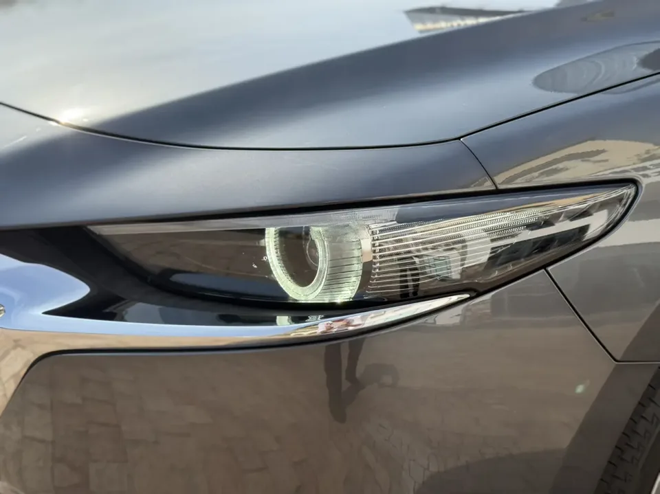 Mazda Axela 2.0L automatic quality version 2024 — миниатюра 3