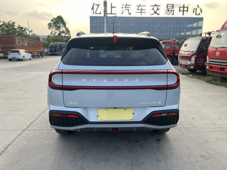 Hyundai ix35 Musa 2.0L Deluxe Edition DLX 2024 — миниатюра 5