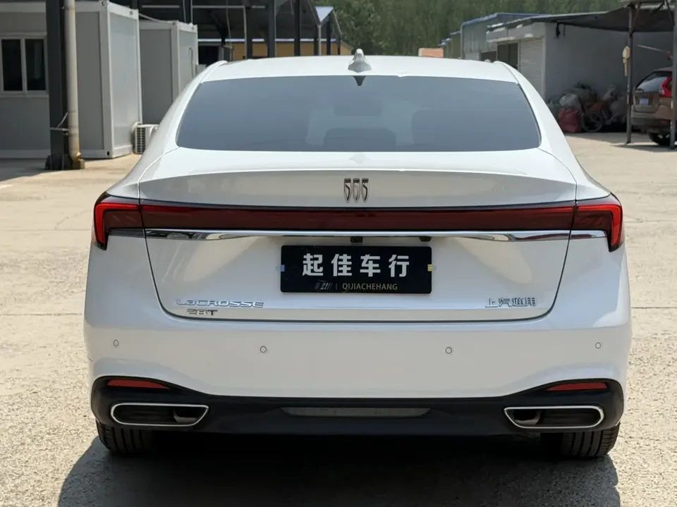 Buick LaCrosse 28T Automatic Premium Edition 2024 — миниатюра 2