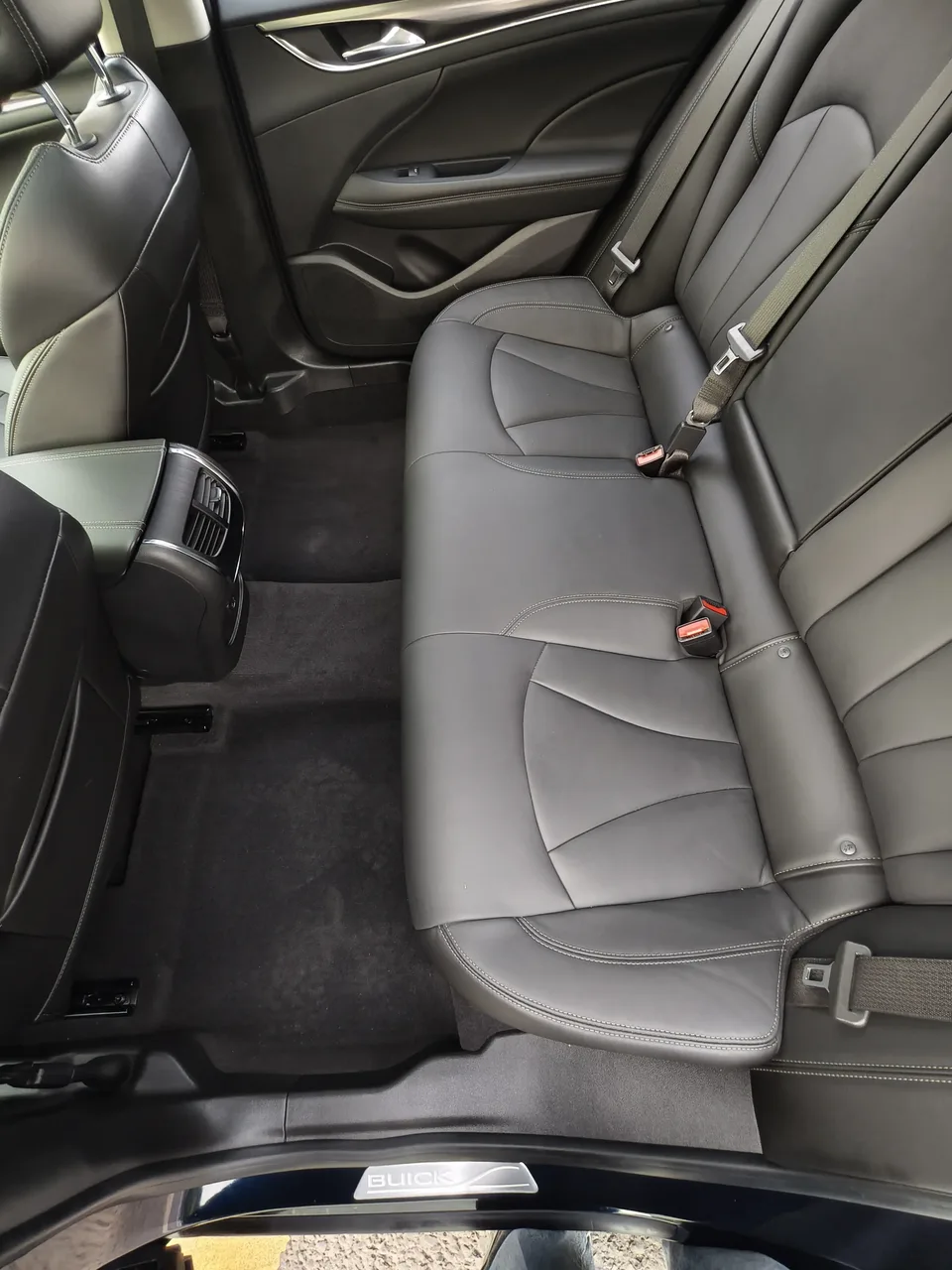 Buick LaCrosse LaCrosse 2021 652T Luxury 2022 — миниатюра 3