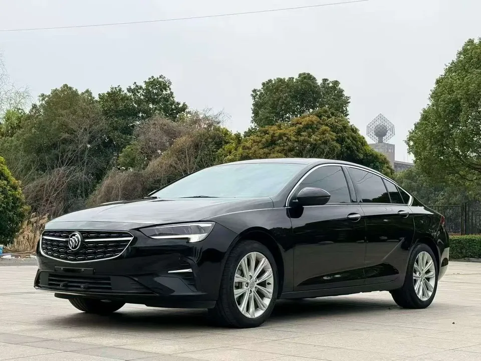 Buick Majesty 2022