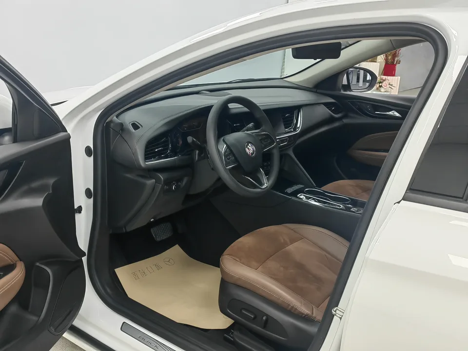 Buick Majesty 552T Smart Edition 2022 — миниатюра 3
