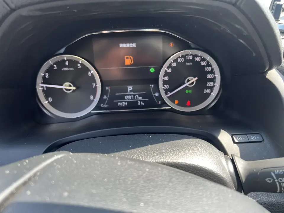 Honda UR-V 370TURBO 4WD Premium Edition 2023 — миниатюра 5