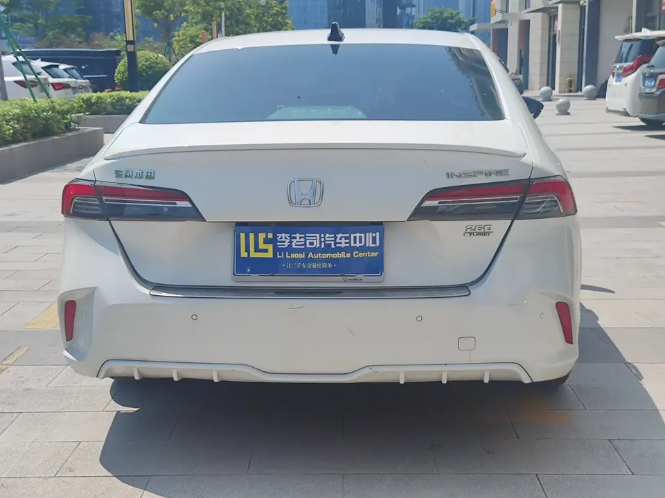 Honda Inspire Insignia 260TURBO Elegant Edition 2024 — миниатюра 3