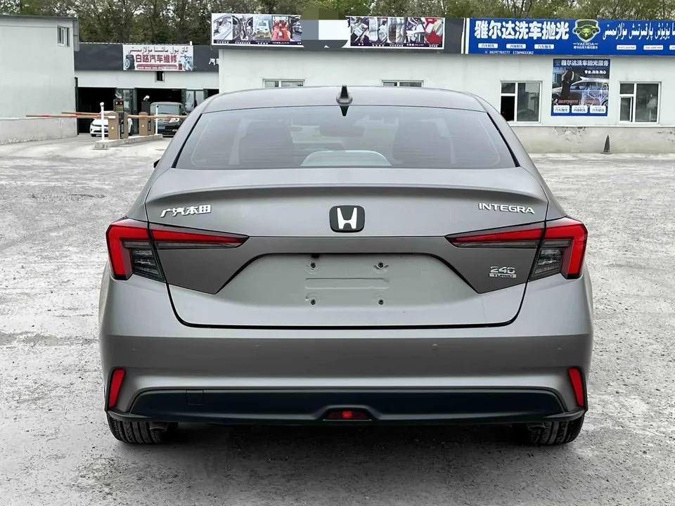 Honda Integra 240TURBO CVT Deluxe Edition 2023 — миниатюра 2