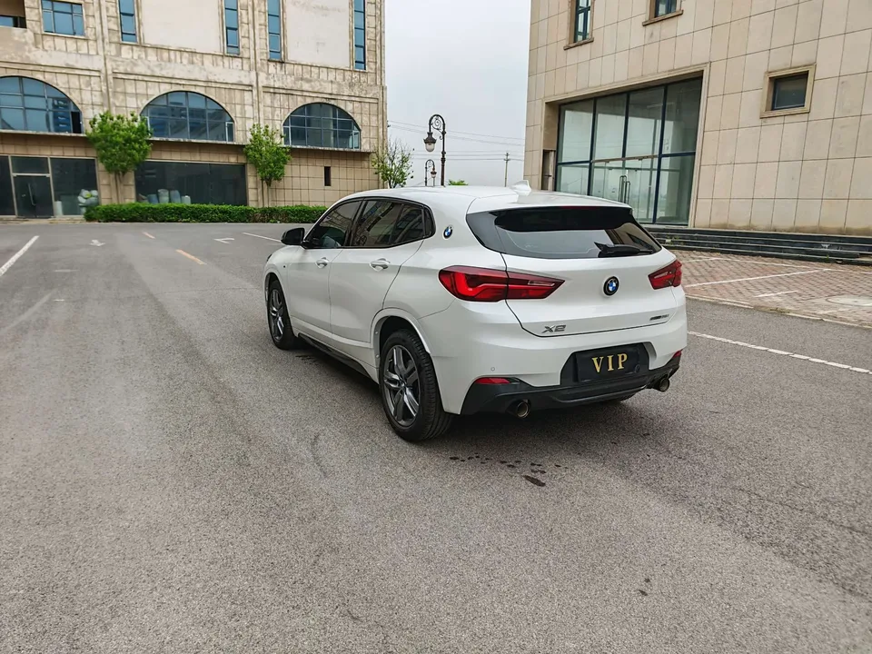 BMW X2 BMW X2 2023 sDrive25i M Sport Night Edition 2023 — миниатюра 2