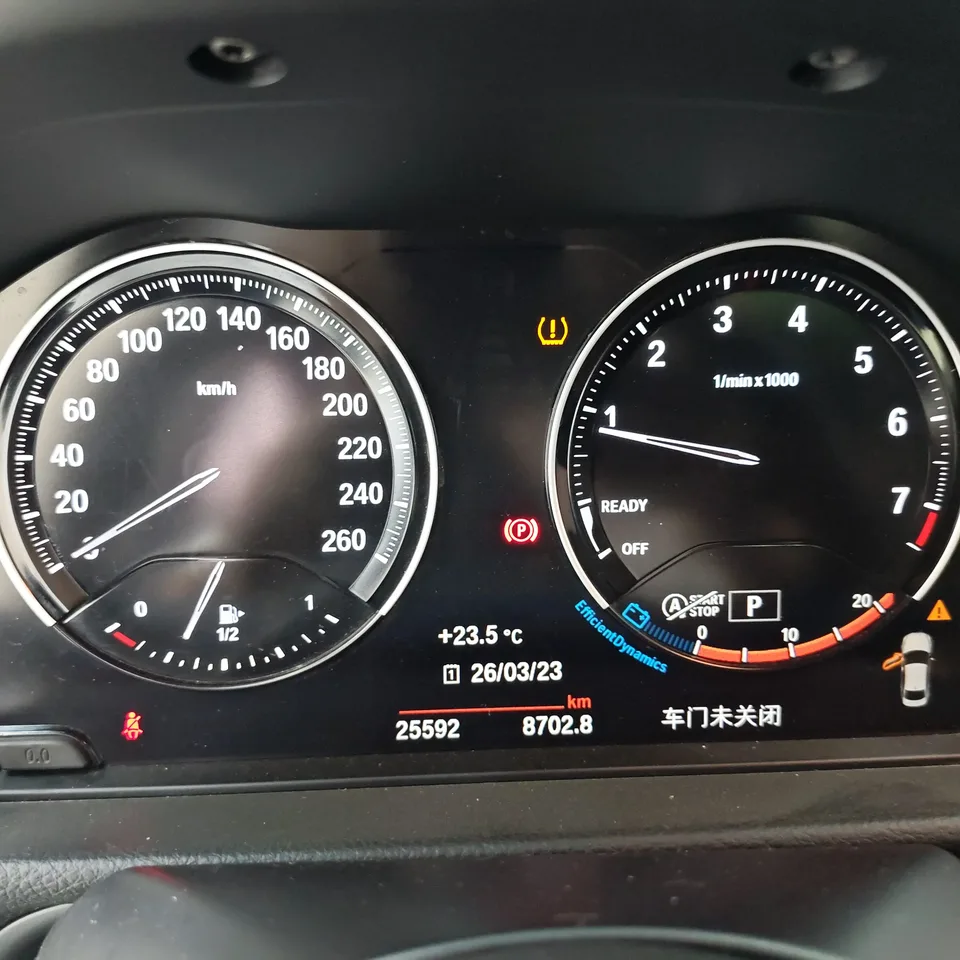 BMW 1 Series BMW 1 Series 2021 120i M Sport Night Edition 2022 — миниатюра 4