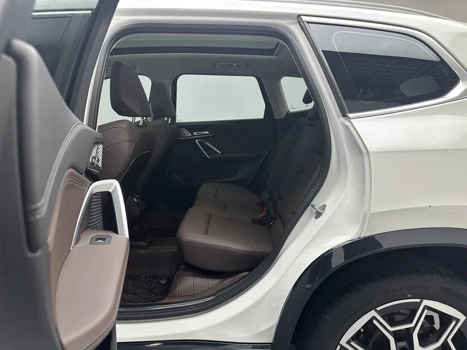 BMW X1 BMW X1 2023 sDrive25Li X Design Package 2024 — thumbnail 5