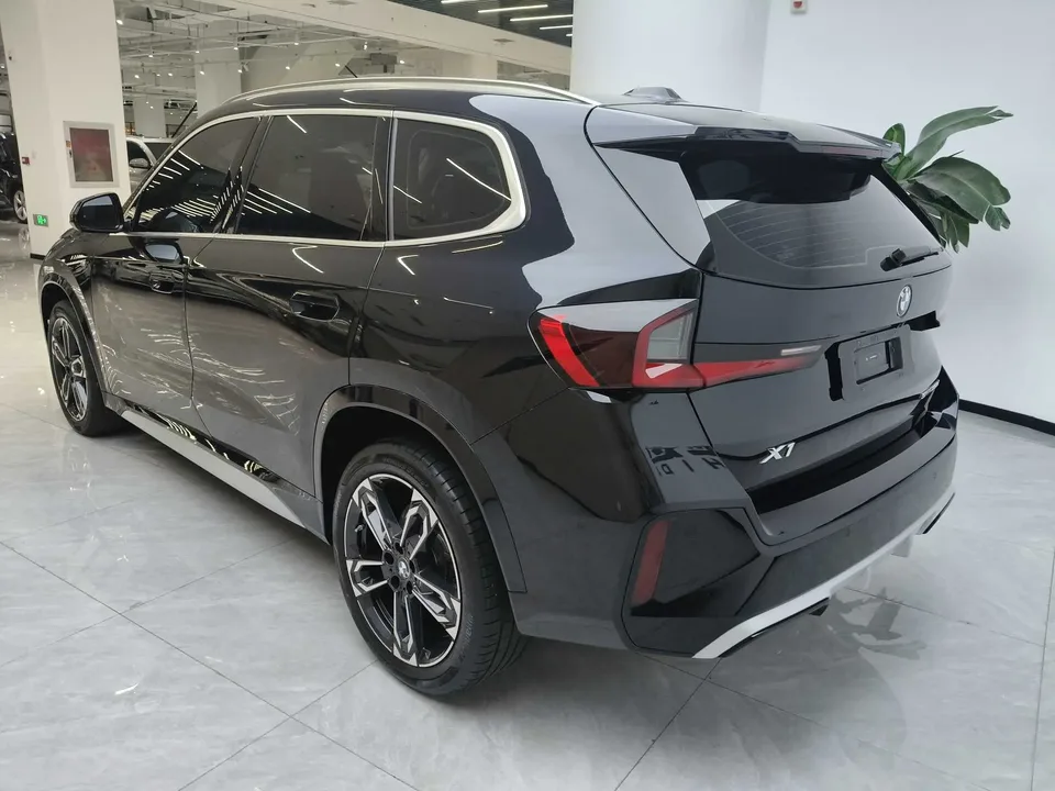 BMW X1 BMW X1 2025 sDrive25Li M Sport Package 2024 — миниатюра 4