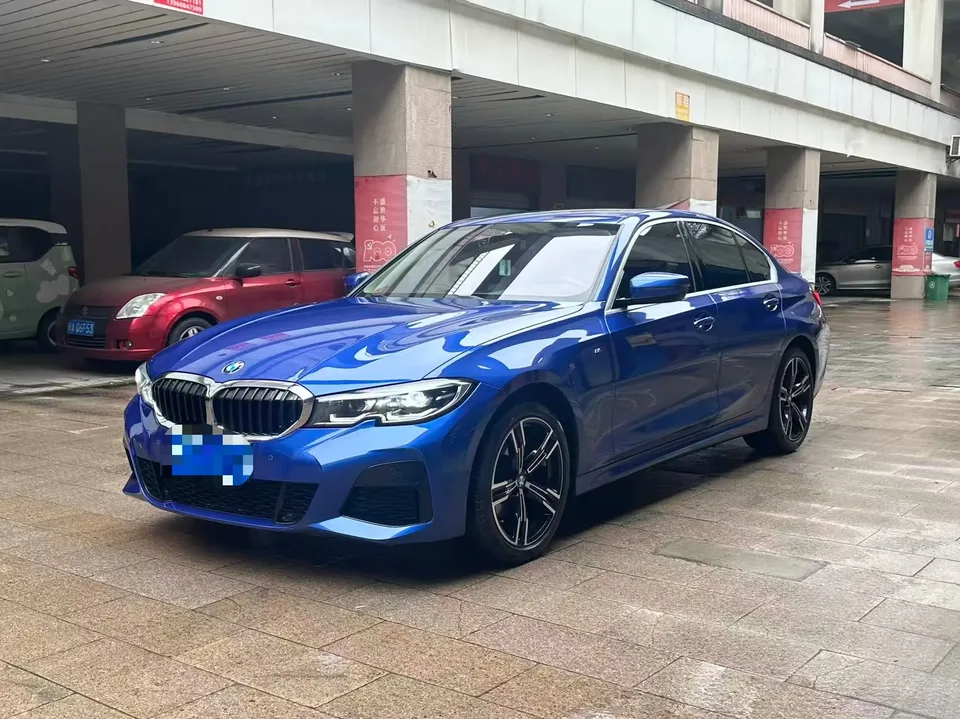 BMW 3 Series 2022