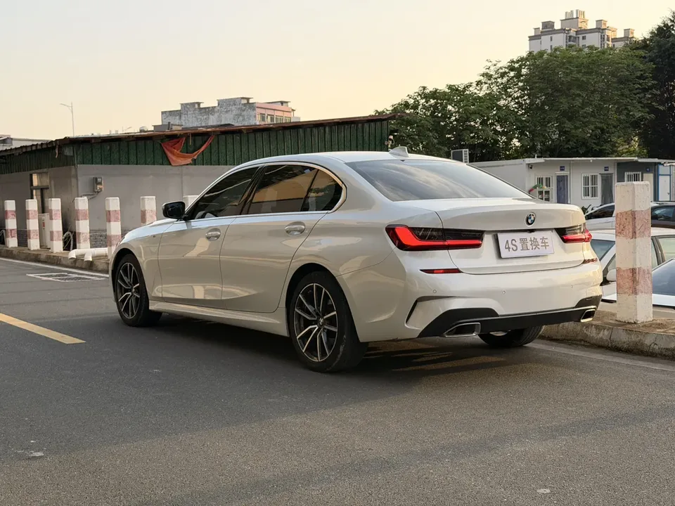 BMW 3 Series BMW 3 Series 2022 320Li M Sport Package 2022 — миниатюра 4