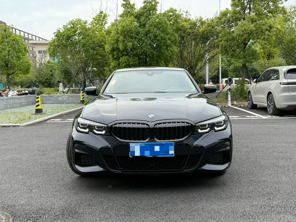 BMW 3 Series 2022
