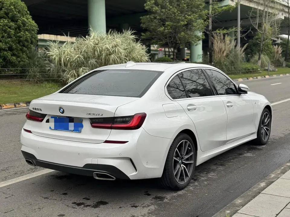 BMW 3 Series BMW 3 Series 2022 Facelifted 325Li M Sport Package 2022 — thumbnail 2