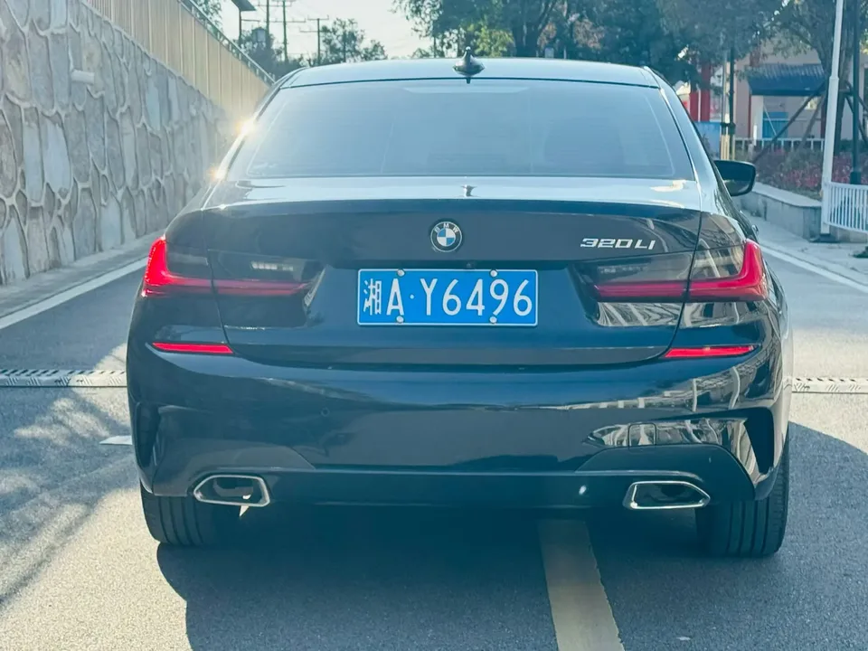BMW 3 Series facelift 320Li M Sport package 2022 — миниатюра 2