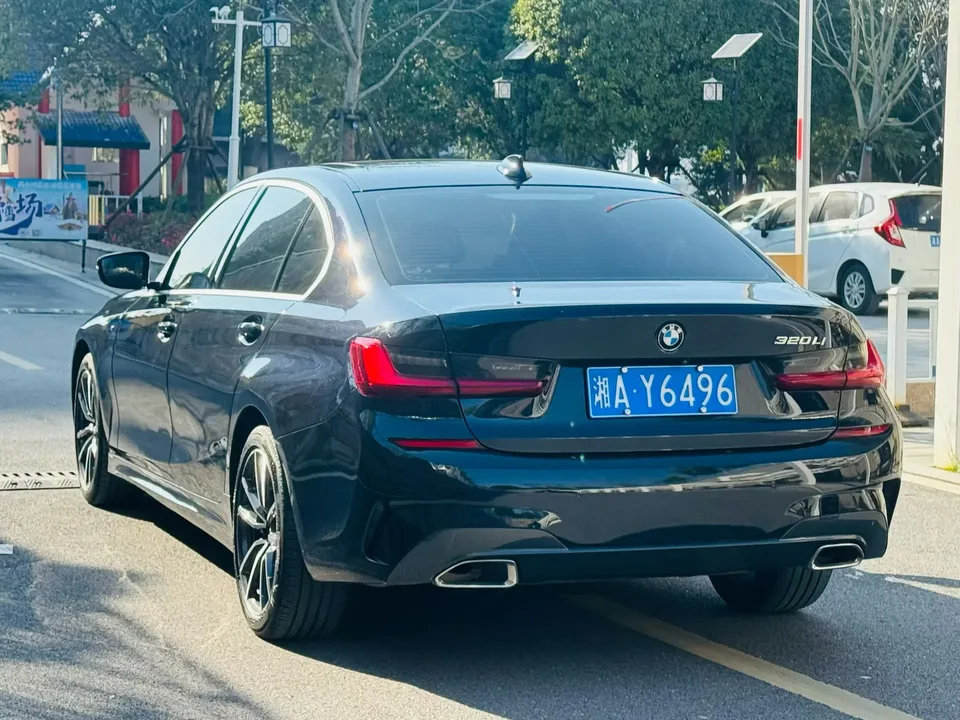 BMW 3 Series facelift 320Li M Sport package 2022 — миниатюра 4