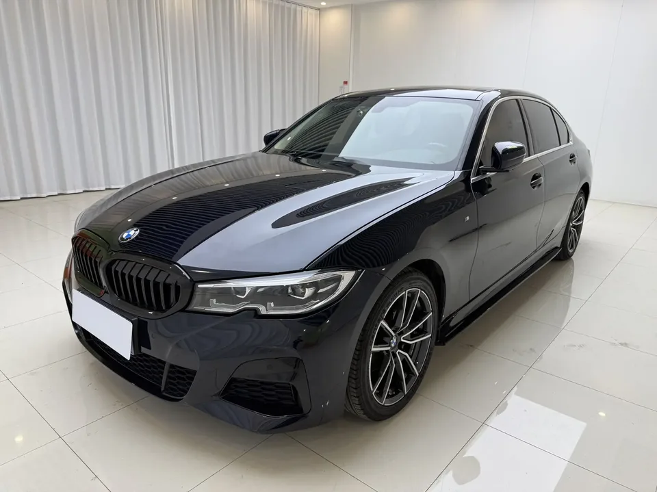 BMW 3 Series 2022
