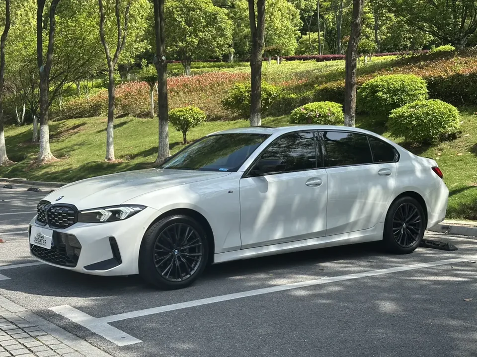 BMW 3 Series 2024