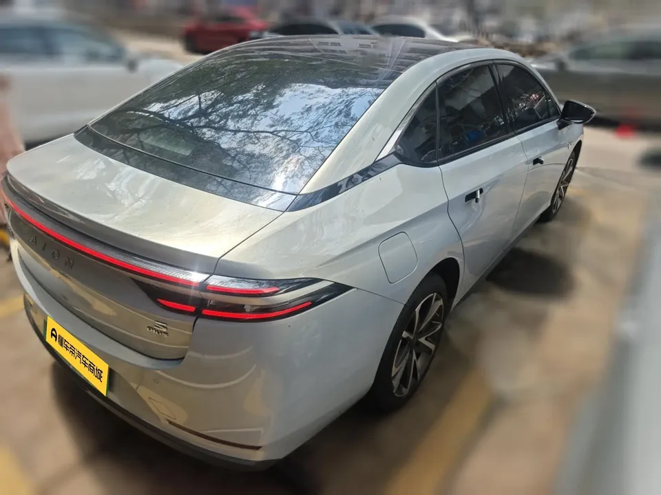 AION S Plus 70 smart version ternary lithium 2022 — миниатюра 4