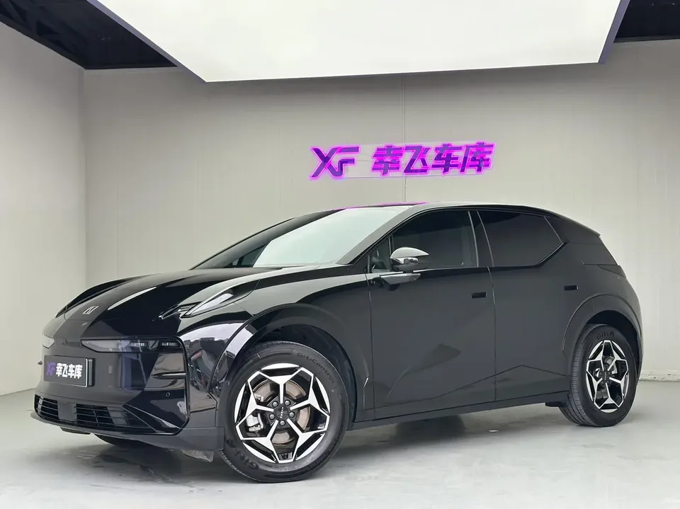 Zeekr X 2024