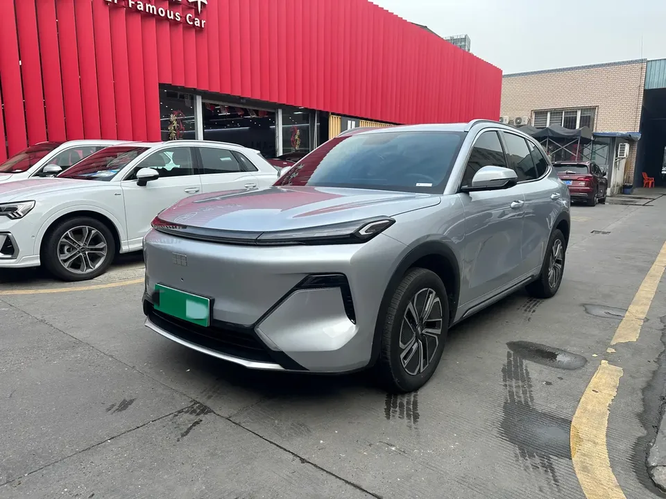 Geely Galaxy Starship 7 EM-i 2025
