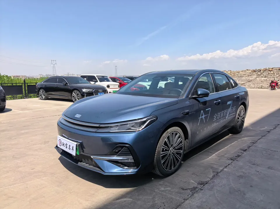 Geely Galaxy A7 EM 2025