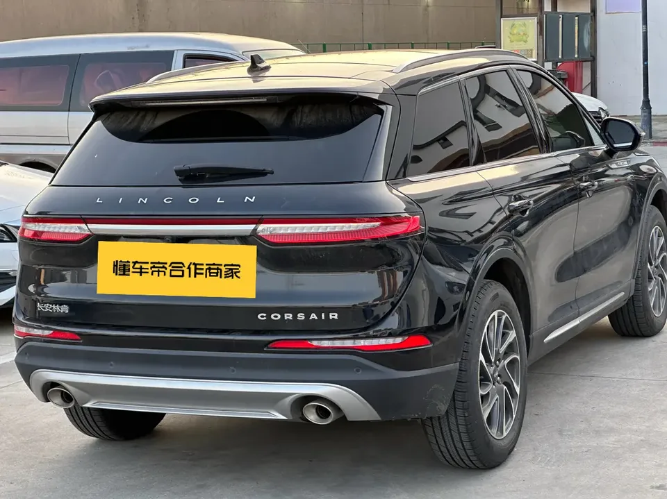 Lincoln Adventurer facelift 2.0T two-wheel drive exclusive version 2023 — миниатюра 4