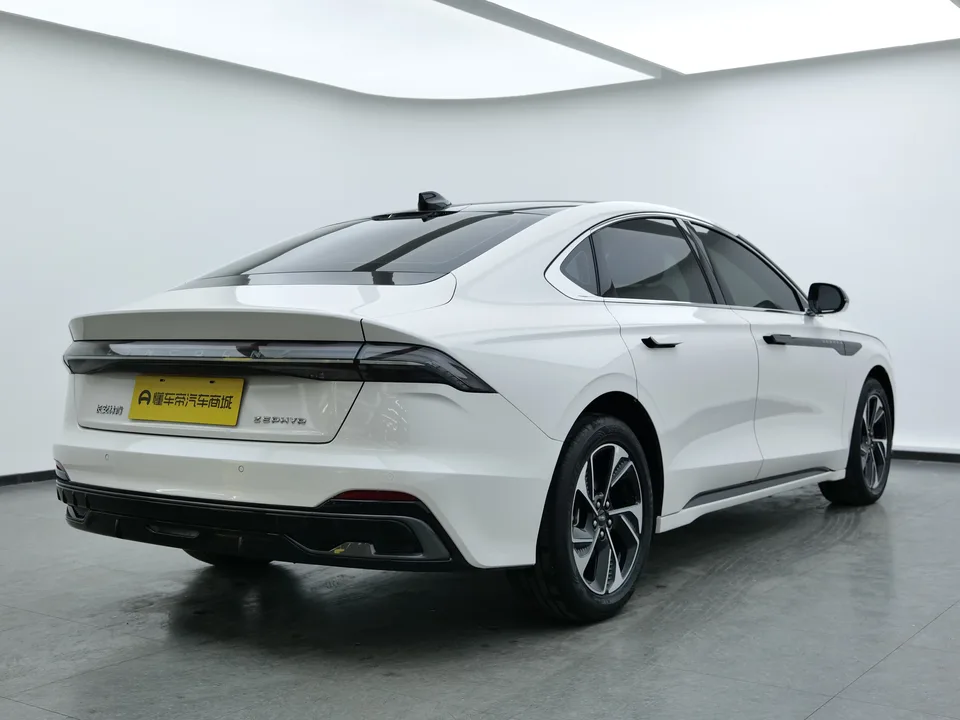 Lincoln Z i Cool Exclusive Edition 2022 — миниатюра 4