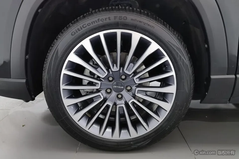 Jetour Jietu X90 Jietu X90 2023 Zilong 2.0T DCT Victory Edition 5-seater 2023 — миниатюра 2