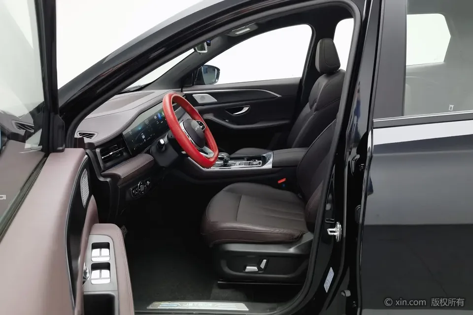 Jetour Jietu X90 Jietu X90 2023 Zilong 2.0T DCT Victory Edition 5-seater 2023 — миниатюра 4