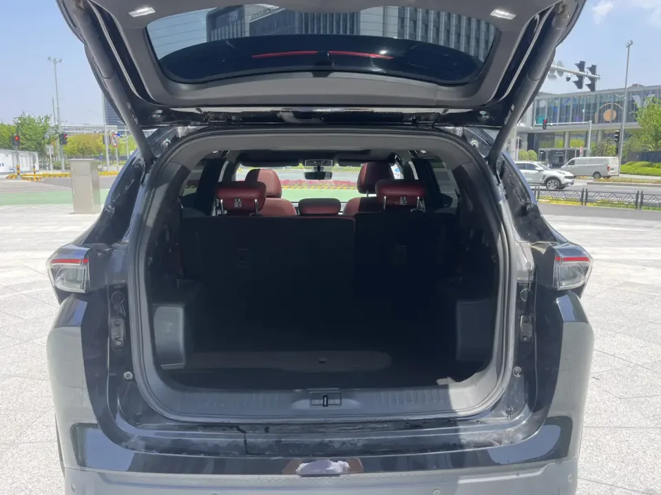 Jetour Jietu X70 PLUS Champion Edition 1.5T DCT Champion PRO 5 Seaters 2024 — миниатюра 5