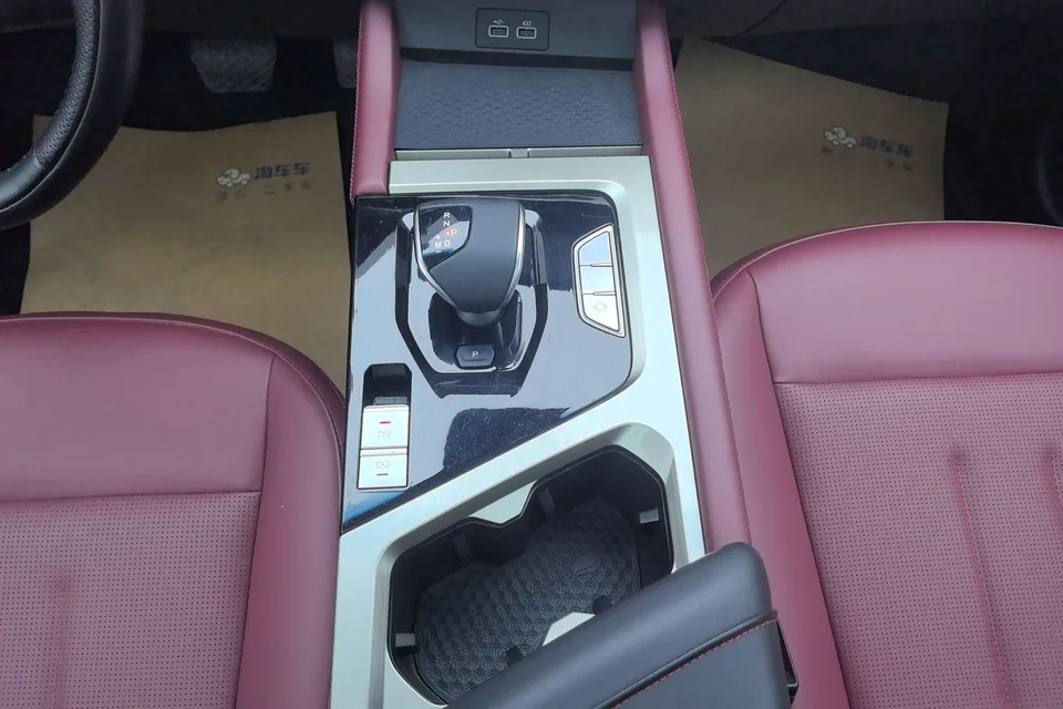 Jetour Jietu X70 Jietu X70 2024 1.5T DCT Enjoy Edition 5 Seaters 2024 — thumbnail 5