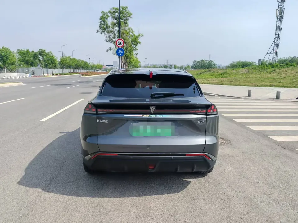 Deepal dark blue S07 215Max Deep Blue Intelligent Driving AD PRO Edition 2025 — миниатюра 2