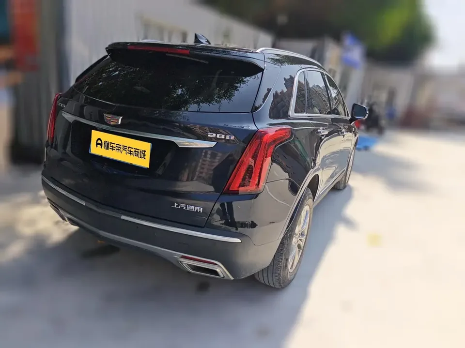 Cadillac XT5 Cadillac XT5 2022 2.0T two-wheel drive luxury model 2022 — миниатюра 4