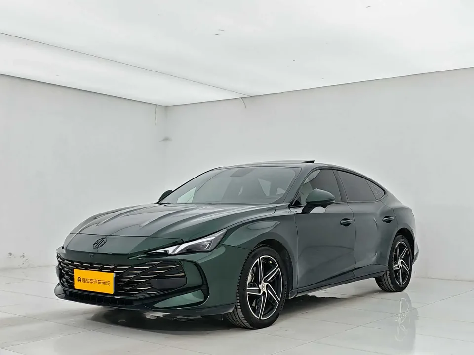 MG 7 1.5T DCT Luxury Edition 2023 — фото 1, купить с доставкой в Москву