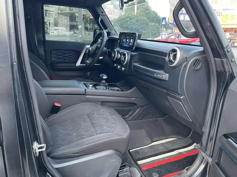 BAIC Beijing Off-road BJ40 Beijing Off-road BJ40 2023 2.0D Automatic 4WD Blade Hero Edition Pioneer Edition 2023 — миниатюра 5