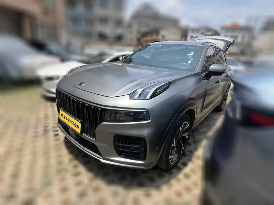 Lynk & Co 09 2022