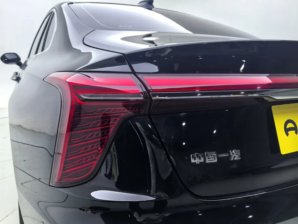Hongqi H5 Hongqi H5 2024 2.0T Automatic Intelligent Connection Flagship Chang Edition 2024 — миниатюра 2