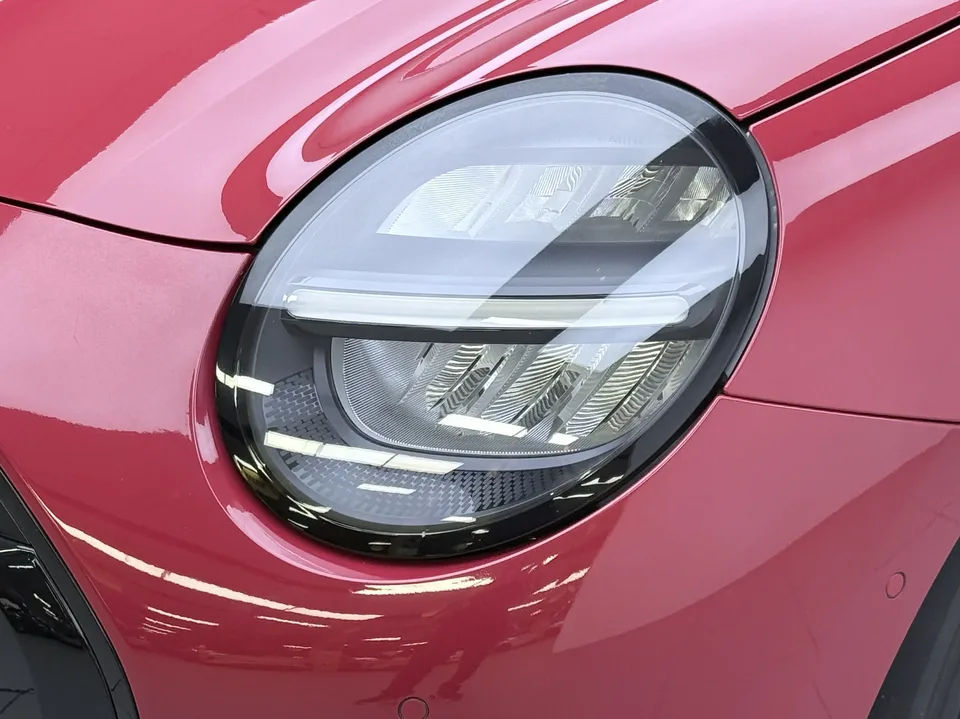 MINI electric COOPER COOPER E Classic 2024 — миниатюра 2