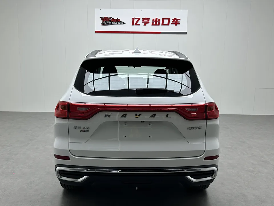 Haval M6 Haval M6 2021 PLUS 1.5T DCT Smart Edition 2022 — миниатюра 2