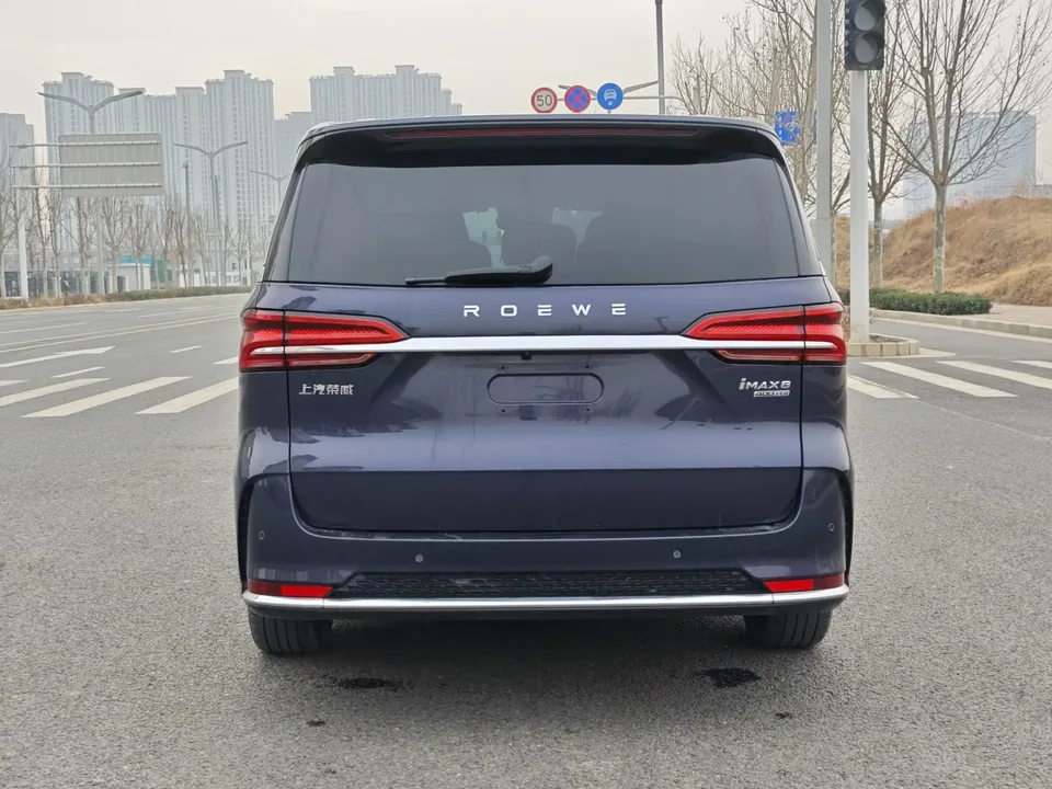 Roewe iMAX8 Roewe iMAX8 2022 400TGI Extreme Edition 2022 — миниатюра 4