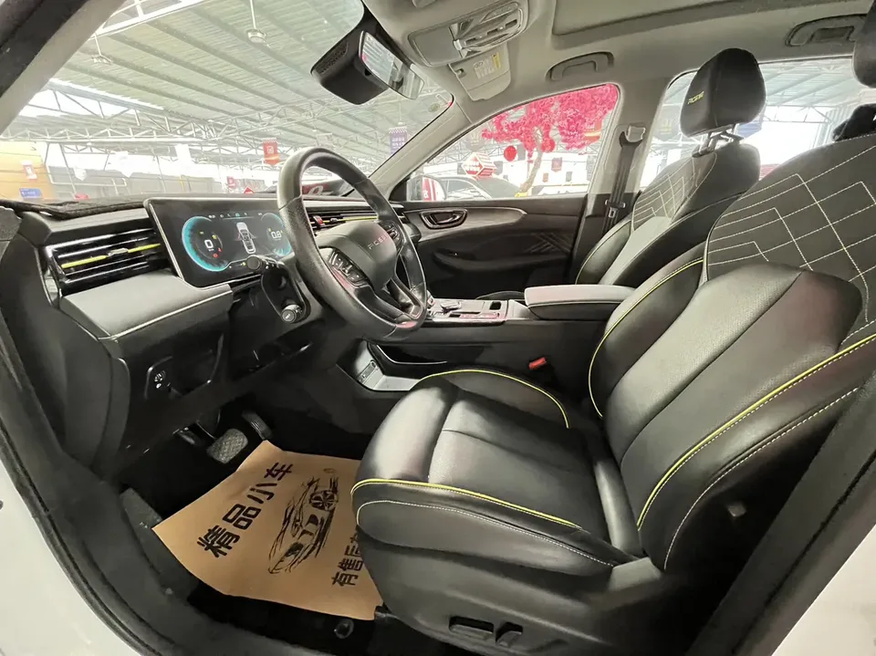 Roewe RX5 PLUS 330TGI automatic national trend smart version 2022 — миниатюра 5