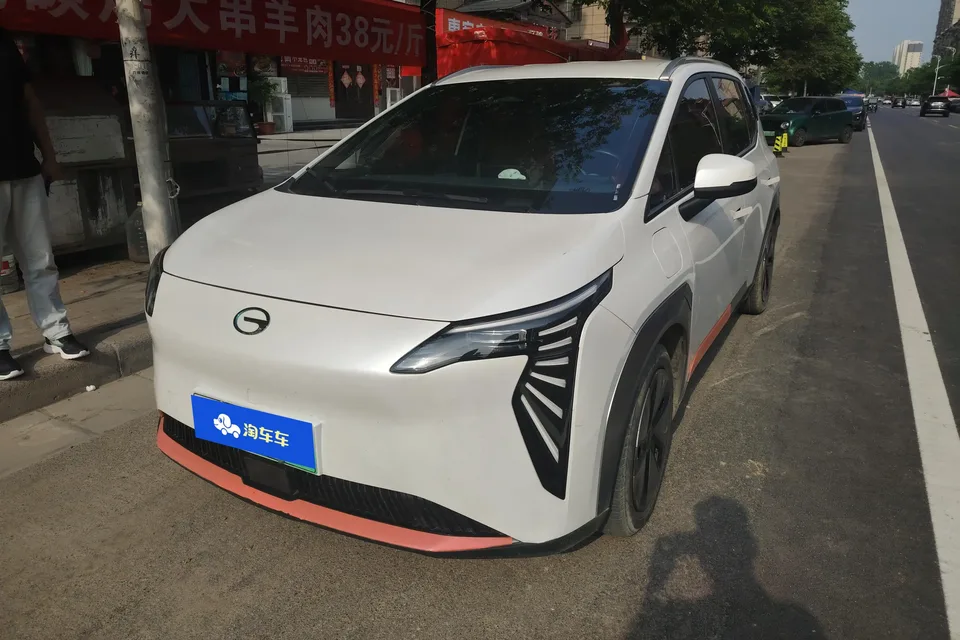 AION Y 2023