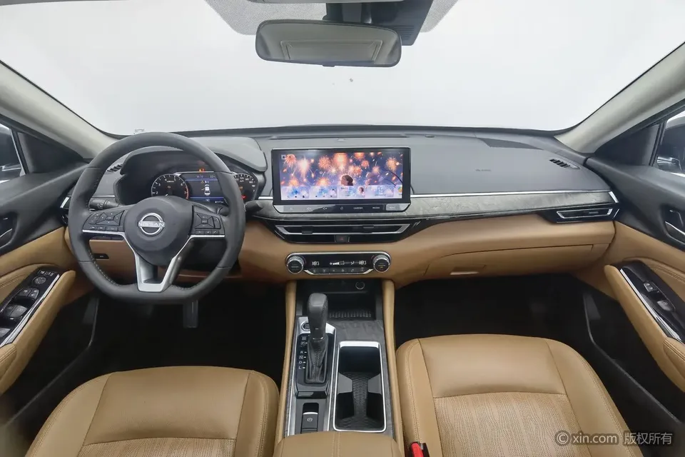 Nissan Altima Teana 2.0L XL-TLS Enjoy Edition 2023 — миниатюра 3