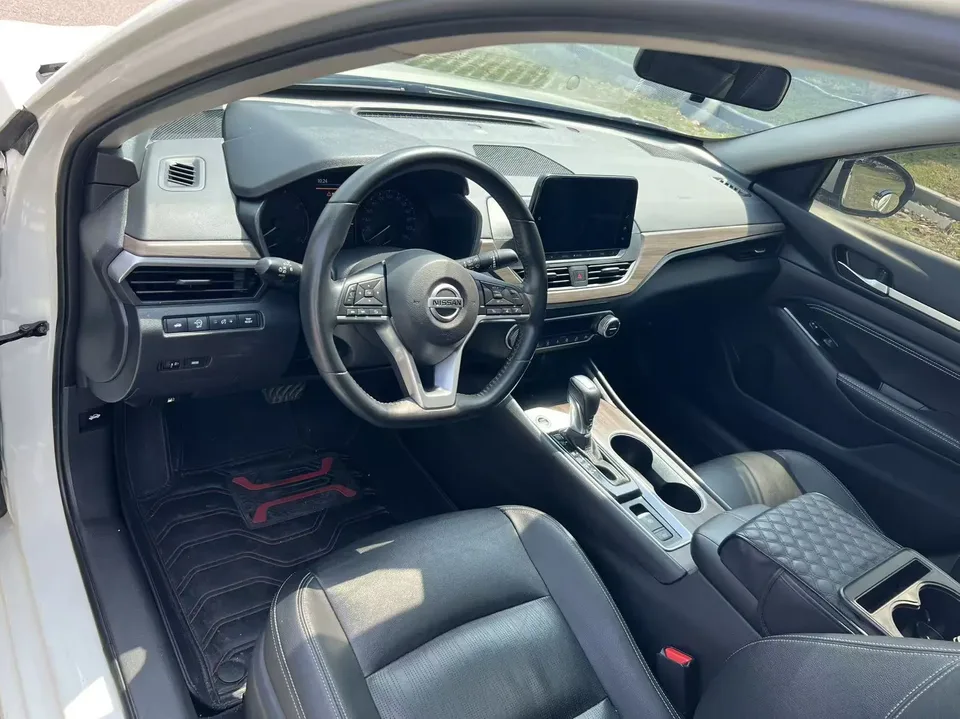 Nissan Altima Teana 2021 2.0L XL Comfort Edition 2022 — миниатюра 4