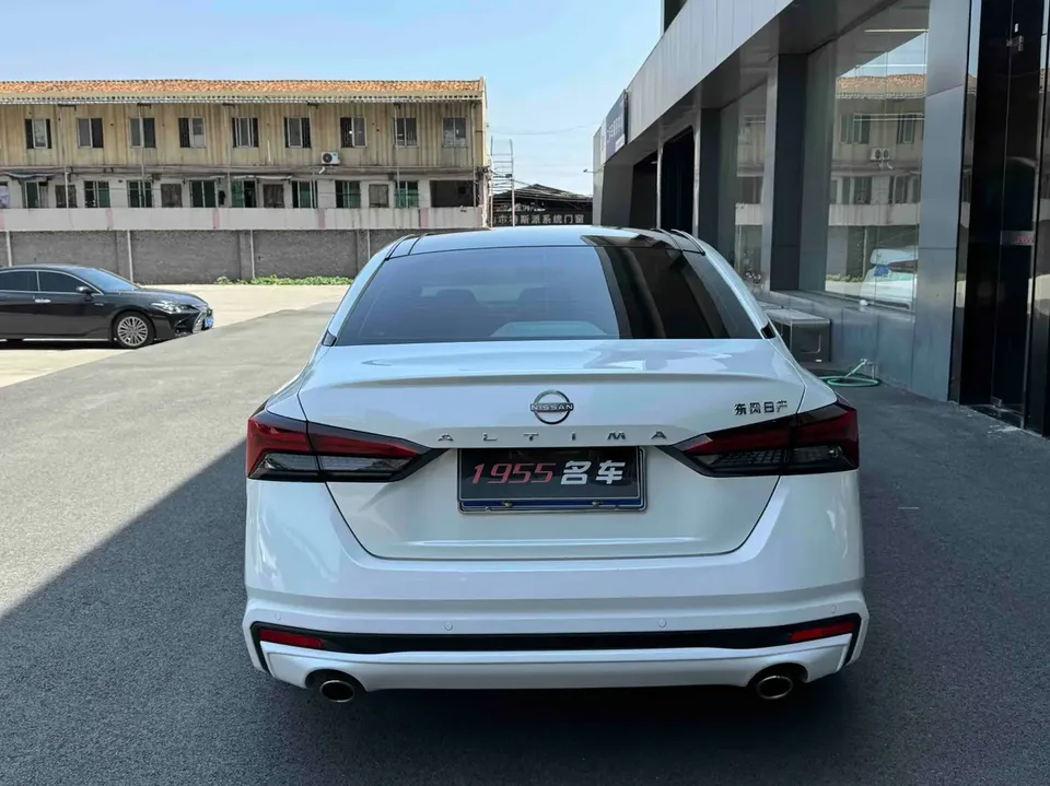 Nissan Altima Teana 2.0L XL-TLS Enjoy Edition 2024 — миниатюра 2
