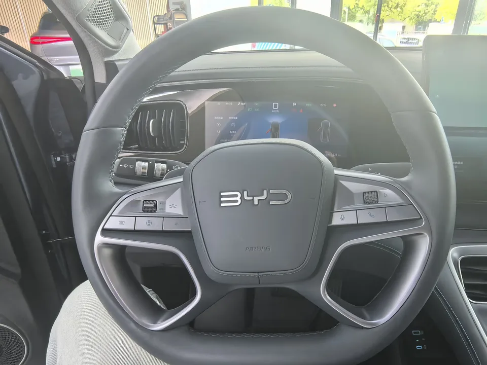 BYD Sea Lion 07DM DM-i 150KM Pilot+ Edition 2025 — миниатюра 4