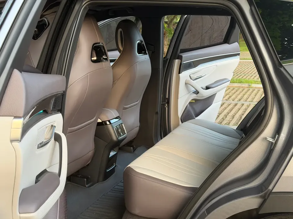 BYD Song PLUS DM Song PLUS DM 2025 DM-i 112KM Premium Edition 2025 — миниатюра 4