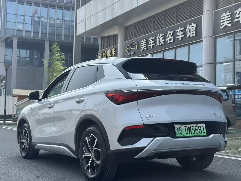 BYD Yuan Plus 430KM Premium Edition 2023 — миниатюра 4