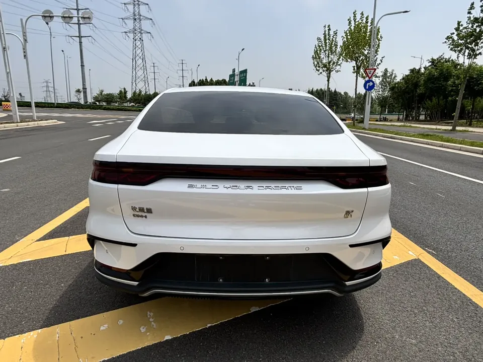 BYD Han DM DM-i 121KM Premium Edition 2022 — миниатюра 2